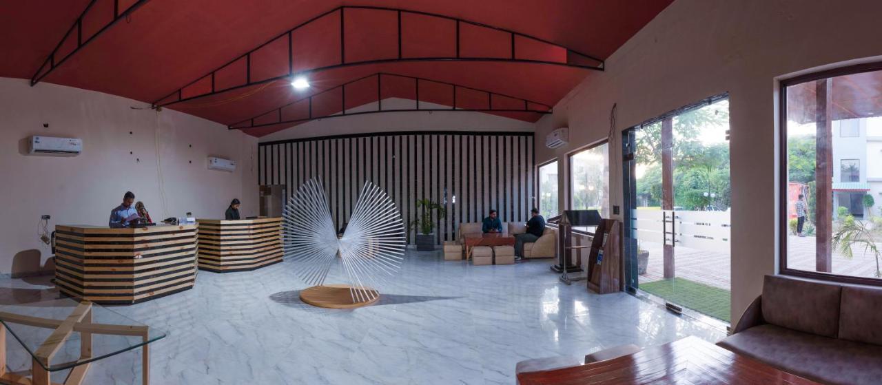 The Tattwaa Corbett Spa And Resort Rāmnagar Exteriör bild