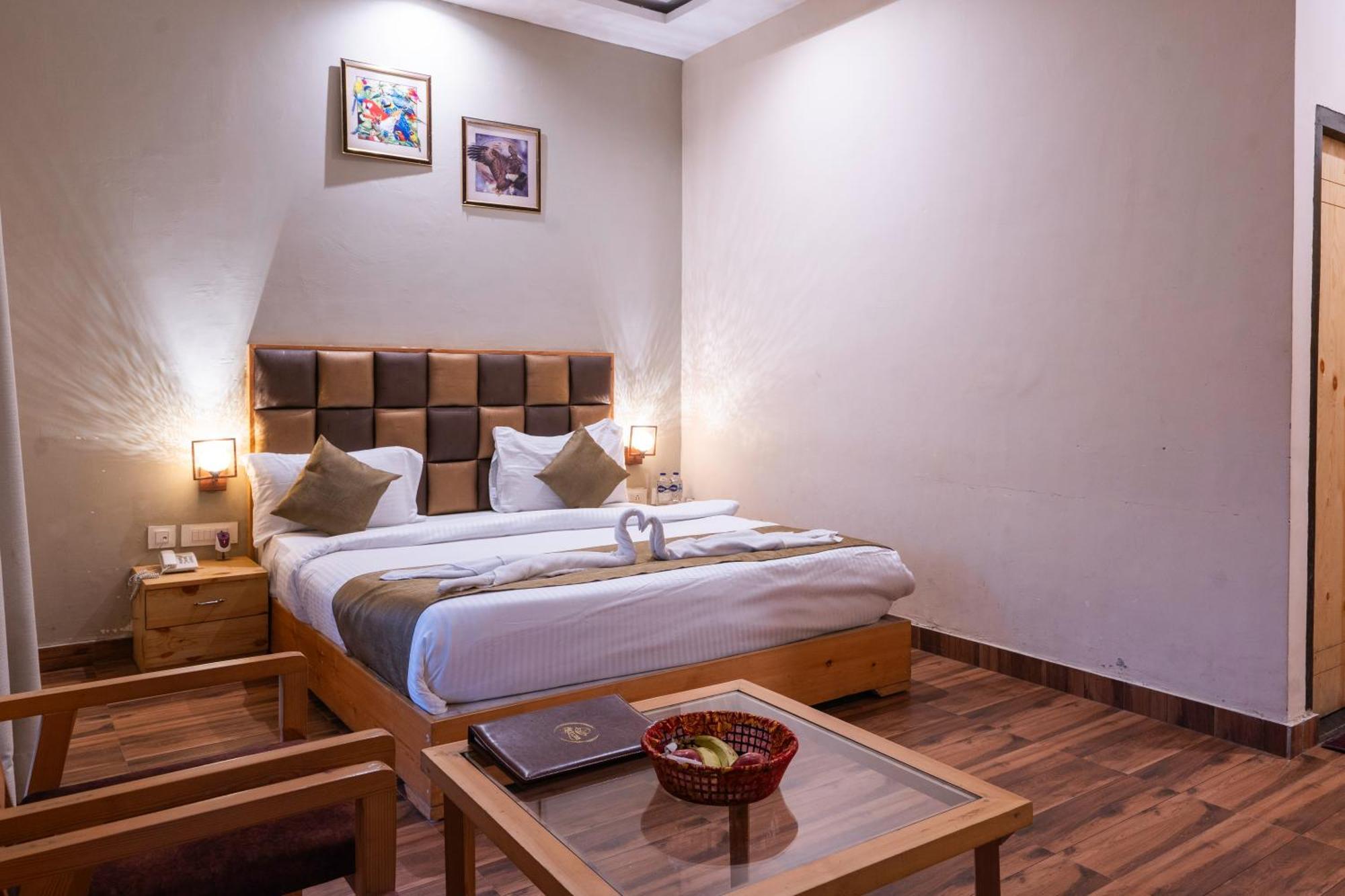 The Tattwaa Corbett Spa And Resort Rāmnagar Exteriör bild