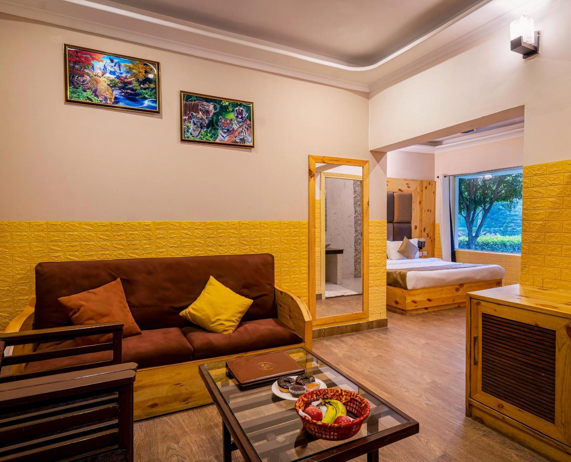 The Tattwaa Corbett Spa And Resort Rāmnagar Exteriör bild
