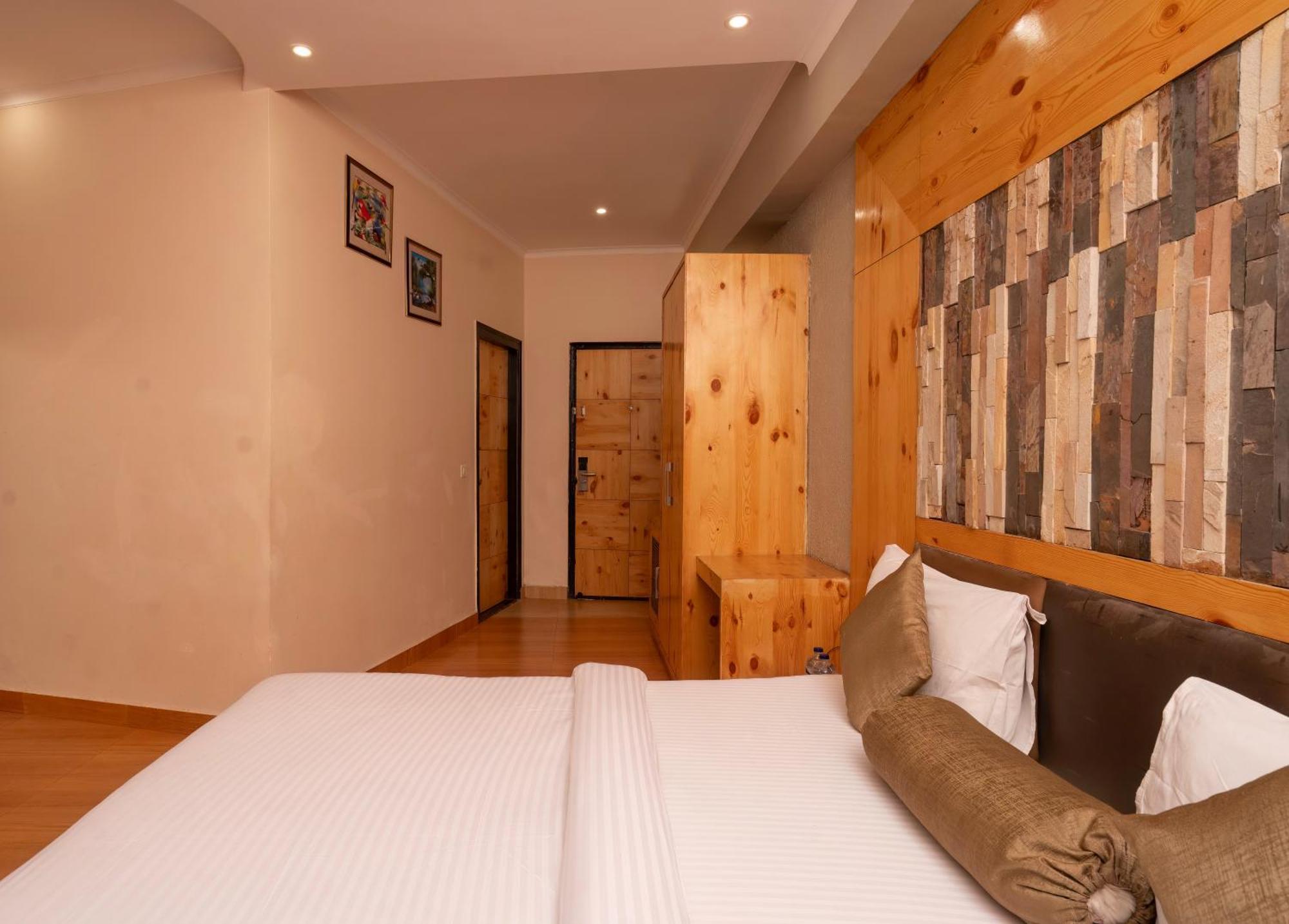 The Tattwaa Corbett Spa And Resort Rāmnagar Exteriör bild